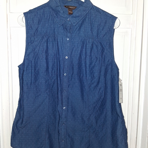 Bit & Bridle Tops - Bit & Bridle Blue Cotton Shirt